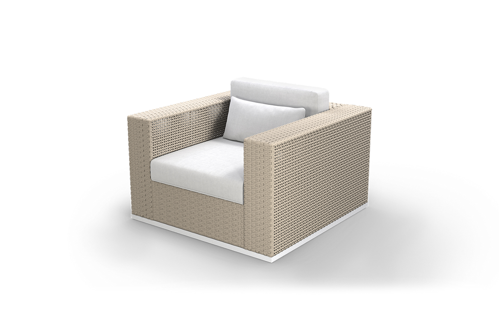 LAUREL ARMCHAIR